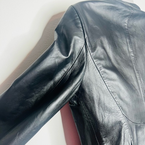 ZARA WOMAN LAMBSKIN LEATHER JACKET LARGE GREAT CONDITION BARELY WORN - Picture 3 of 10